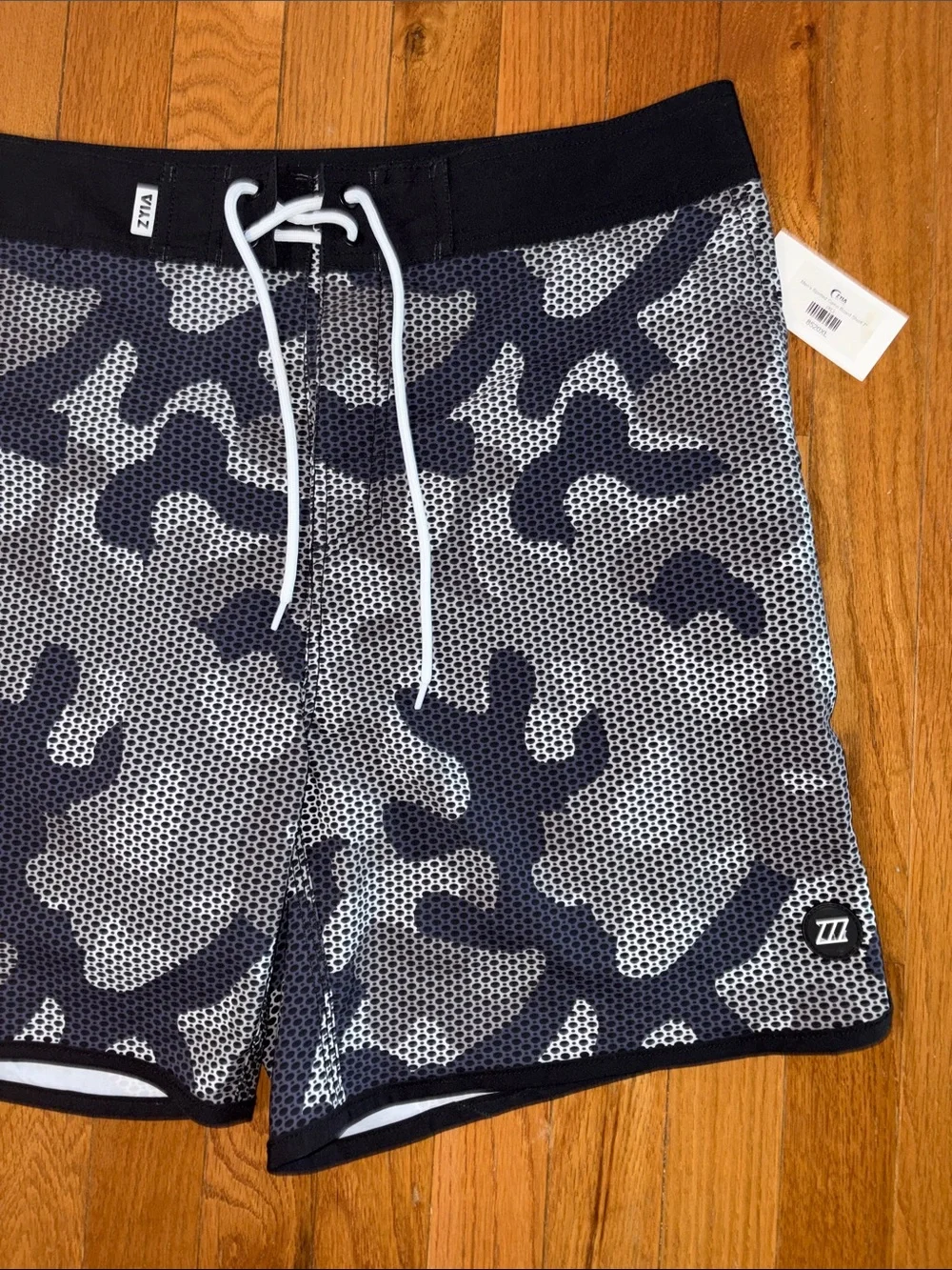 ZYIA Active Men's Spotted Camo Lined Board Shorts Size XL Swimming trunks